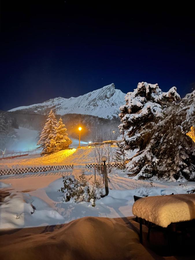 Maison L'aiguille: Mountain Retreat With Guest