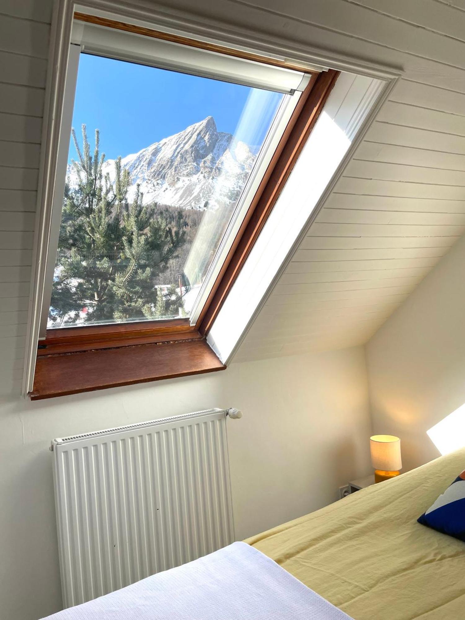 Apartment Maison L'aiguille: Mountain Retreat With Guest *