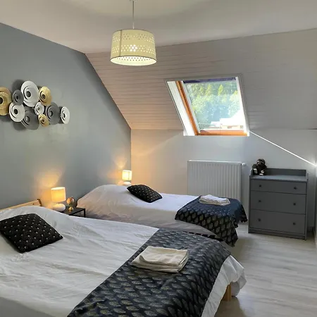 Maison L'Aiguille: Mountain Retreat with Guest Apartments Laye Exterior photo